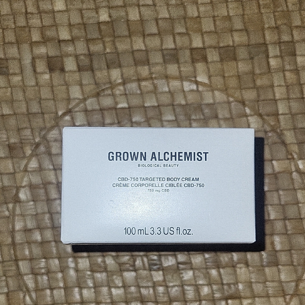 NEW. Grown Alchemist -750 Body Cream in White